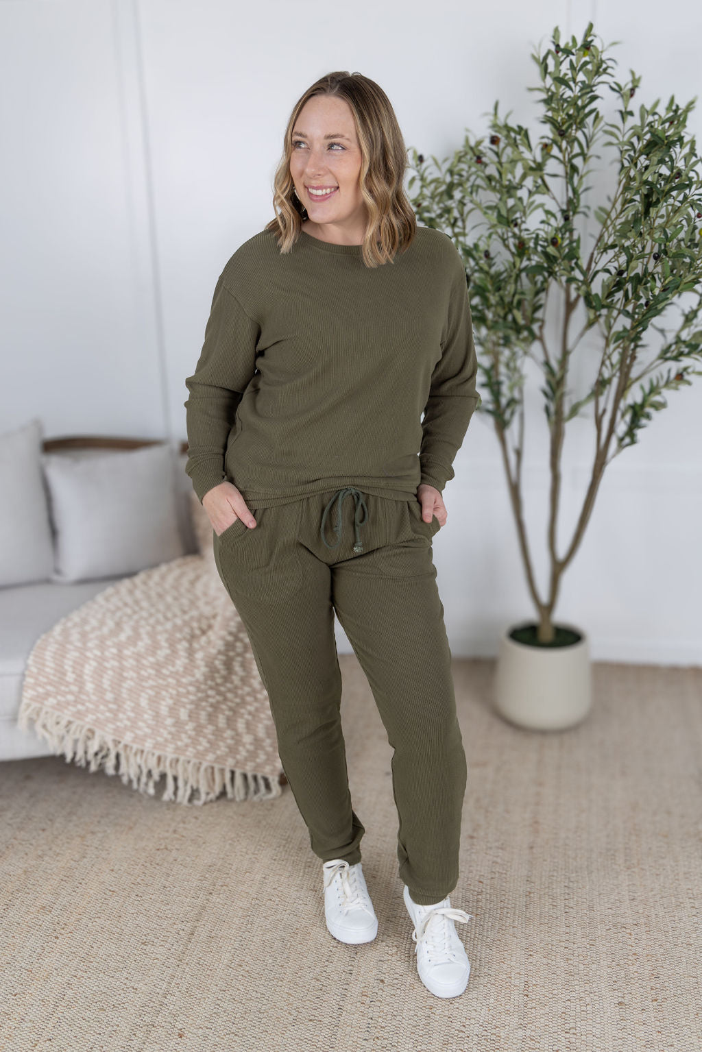 Corrine Joggers - Olive